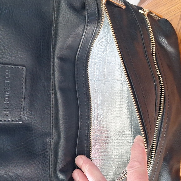 City Backpack - Picture 3 of 12